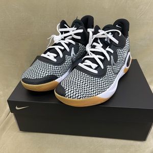 brand new Nike Sneaker